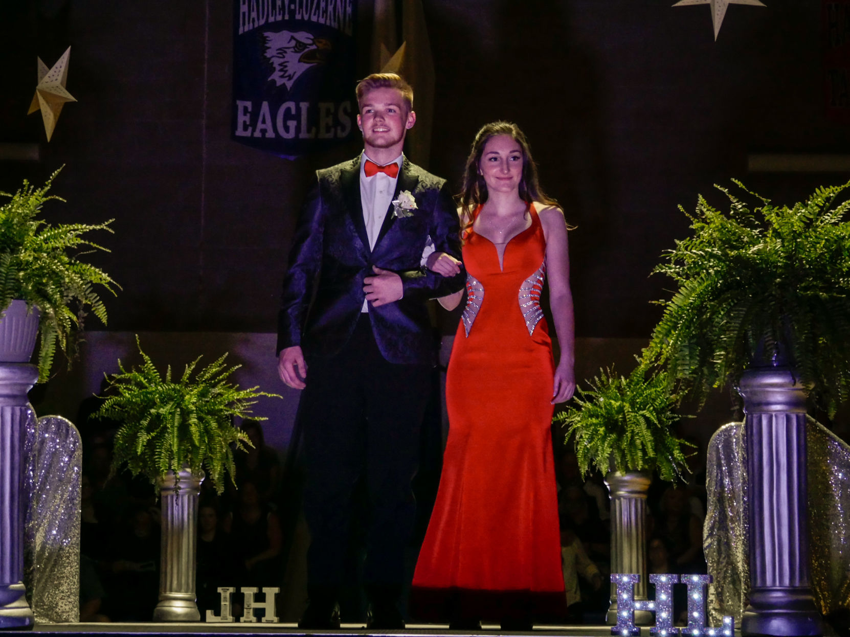 Hadley Prom (21 of 44).jpg